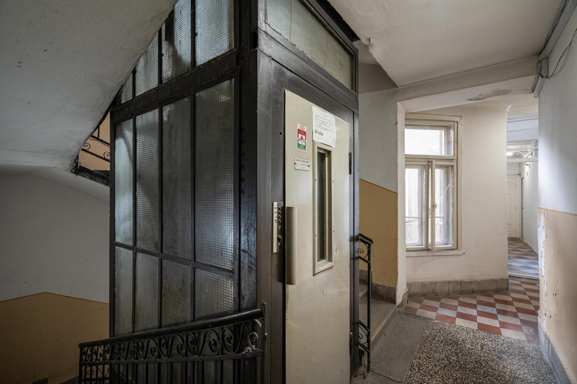 Cozy Little Flat In The City Center Budapest Exterior photo