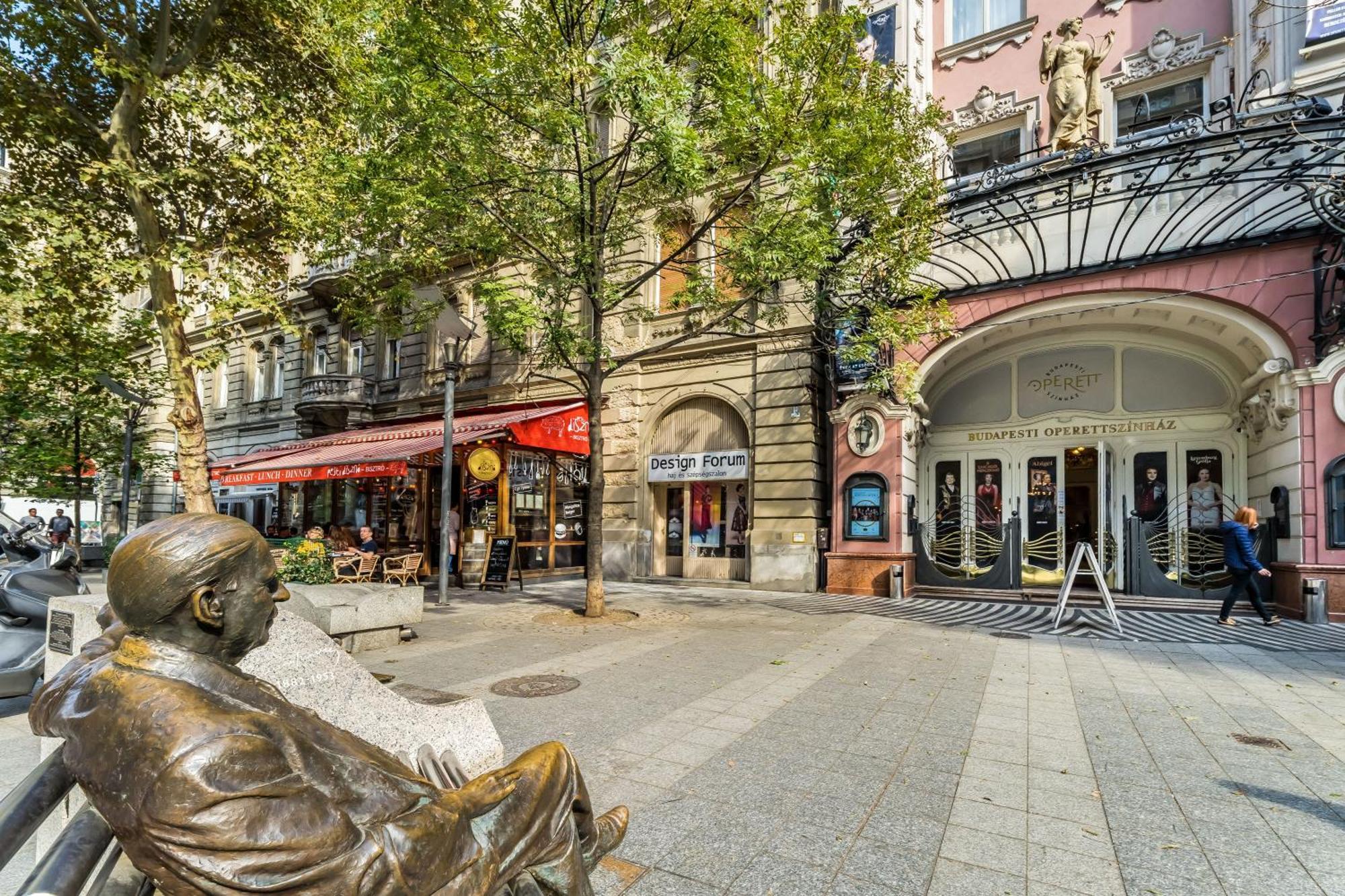 Cozy Little Flat In The City Center Budapest Exterior photo